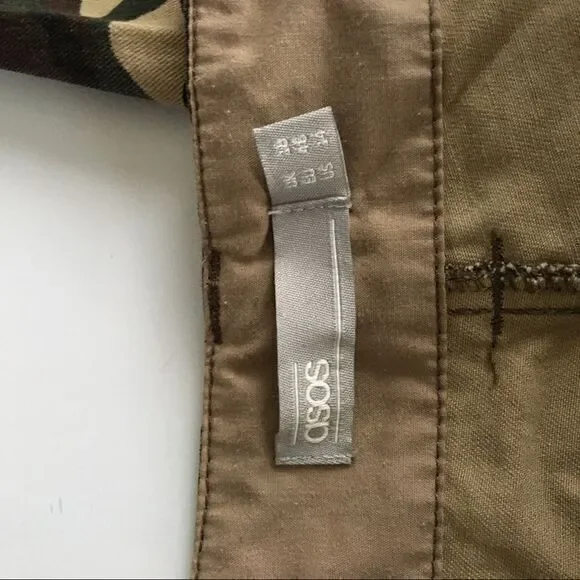 ASOS DESIGN Camo Combat Ankle Pants Mid Rise Womens Size‎ 14 Slim Fit Pockets - Picture 4 of 8